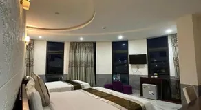 White Rose Hotel - Image 2