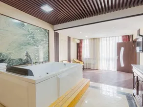 Happy Holiday Hotel Beijing - Image 4