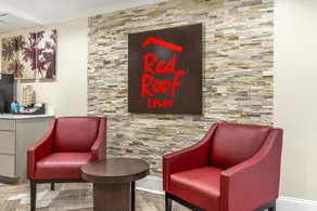 Red Roof Inn Raleigh Northeast - Downtown - Image 4