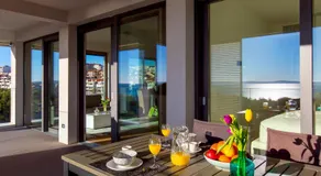 Bel Etage Amora Luxury Seaview Apartment with pool - Image 3