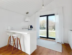 Stylish Cottage Near Beach Cliffs Harbour - Image 3
