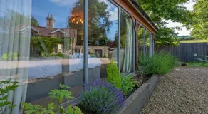 Lavender Lodge - Image 4