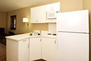 Sonesta Simply Suites Lansing - Image 5