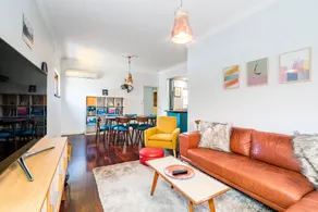 Enorme dois quartos, cozinha atualizado e totalmente renovado - Image 2