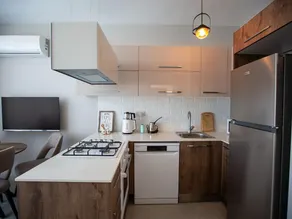 OftenFlats Stylish Apartments by HolidayKeys - Image 5