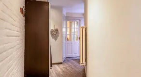 Suite 17 - Image 4