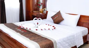 Quốc Khánh Hotel - Image 2