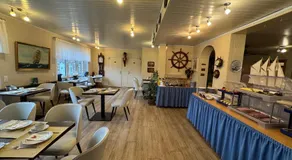 Hotel Zum Hanseaten - Image 4