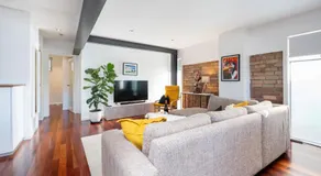 Designer Warehouse Conversion In Fitzroy - Parking - Image 2