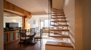 Lake View 2BHK close to Mall Road l Bay Breeze - Image 4