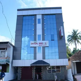 Sandal Breeze Hotel - Image 4