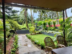 Vintage Beach Resort - Image 5