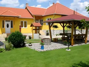 Napfény Apartman és Vendégház - Image 5