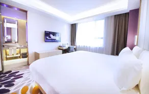 Lavande Hotel·Heyuan Bavaria - Image 3