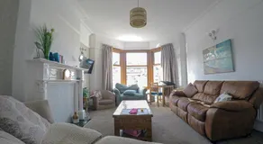 Ashdale Guest House - Image 2