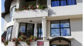 Guest House & Bistro Lefterova - Image 2