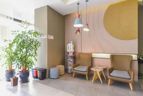 Home Inn Neo Shanghai World Expo Park Shangnan Gaoqing Road Metro Station - Image 4