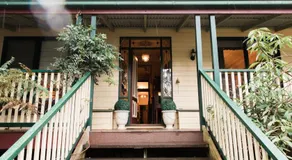 Rustic Refuge Guesthouse - Image 4