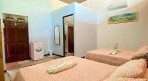 Hotel Sunset Rooms - Image 2