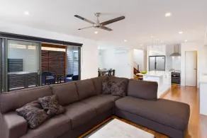 Family Holiday Home Smiths Beach - Image 2