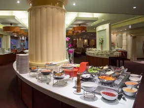 The Palazzo Hotel - Image 5
