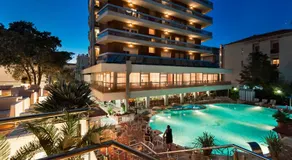 Hotel Gambrinus - Valentini Family Village - Image 3