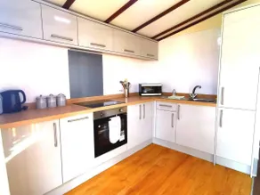 Weaver Lodge - Image 4