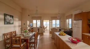 Posto Serene with Jacuzzi - Image 4