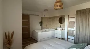 Romantique Room - Image 2