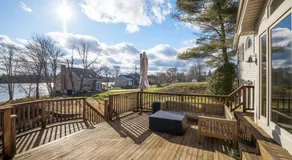 Halfmoon Lake 3BR Home w Game Room Deck Dock - Image 5
