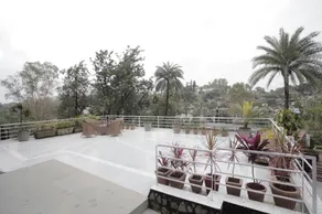 Hotel Aravali - Image 2