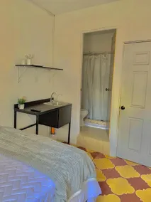 Urban Hotel - Image 3