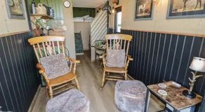 GiGi's Horsebox - Image 4