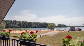 Lake & Library boutique Hotel - Image 3