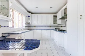 Hewas Water House with Pool, Hot Tub & Games room - Image 5