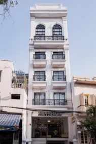 The Eastern Hotel & Apartment - Image 3