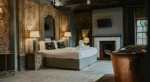 Le Petit Chateau & William de Percy - Image 2
