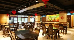 Chiayi Crown Hotel - Image 3