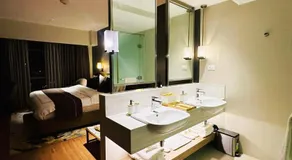 BUENA LUX Novotel Manila Hotel Residences Acqua - Image 2