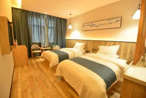 Lemon Hotel - Image 2