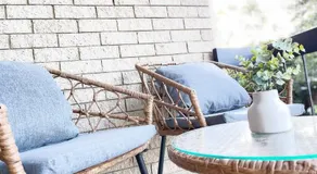 Seafoam Hideaway - Oceanfront Stay for 4 - Image 4