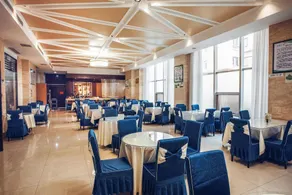 Jinren Hotel - Image 3