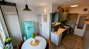 Stylish Prague 6 Apartment with balcony - Image 3