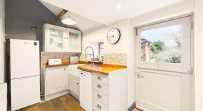 Bay Tree House by Signature Stays - Cosy Cottage - Moreton-in-Marsh - Cotswold - Image 5
