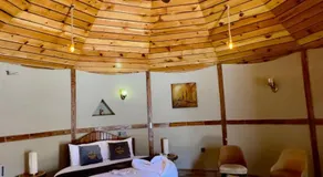 Oasis Resort - Image 2