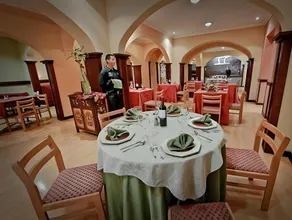 Hotel Cuenca - Image 5
