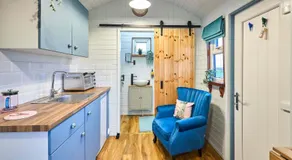 Host & Stay - Swallows Nest - Image 3