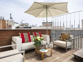 Arc de Triomf Barcelona Apartment with Pool - Image 3