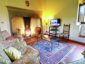 Beautiful country, lovely views over the Tuscan countryside, private pool - Image 5