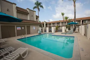 Anaheim Express Inn Maingate - Image 3